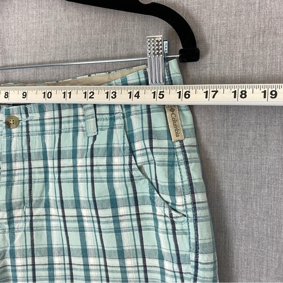 Columbia Plaid Bermuda Shorts Sz 8P 100% Cotton Teal Turqoise Plaid 5 Pockets - Picture 7 of 12